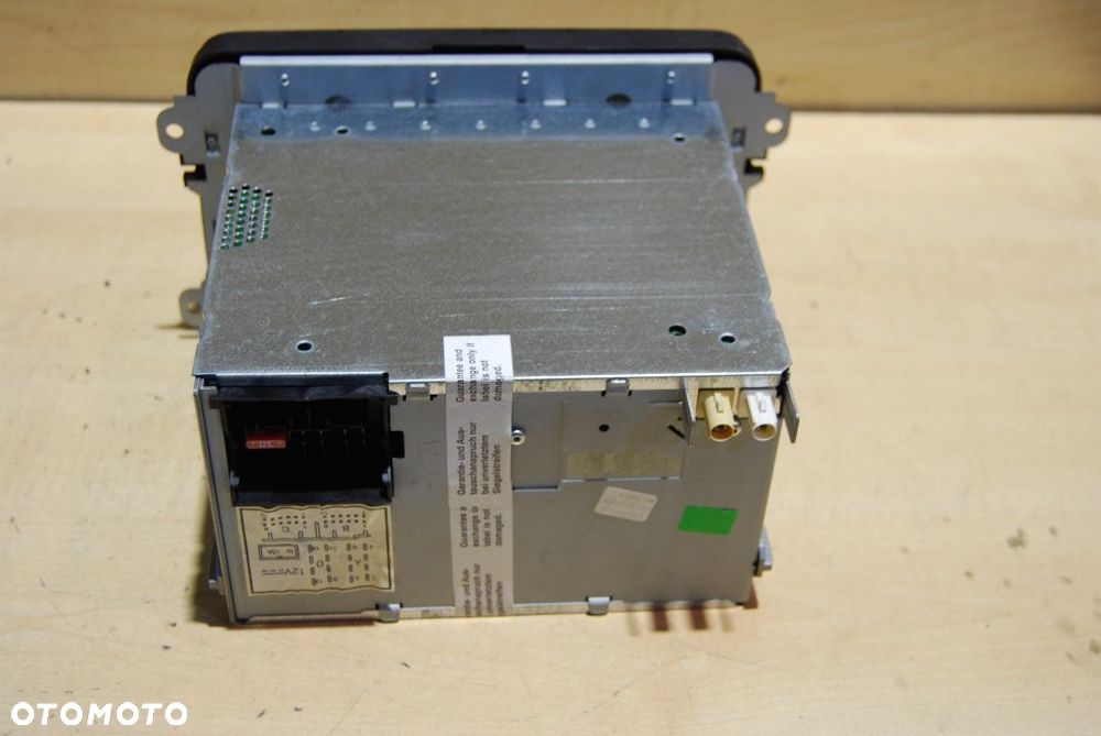 RADIO FABRYCZNE CD ORYGINAŁ VW GOLF V PASSAT B6 TOURAN I 1K0035186P - 7