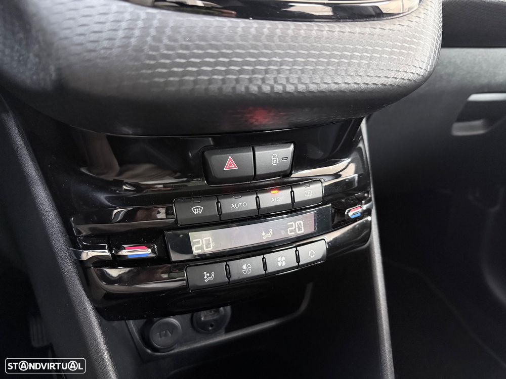 Peugeot 2008 PureTech 110 Stop&Start EAT6 Allure - 10