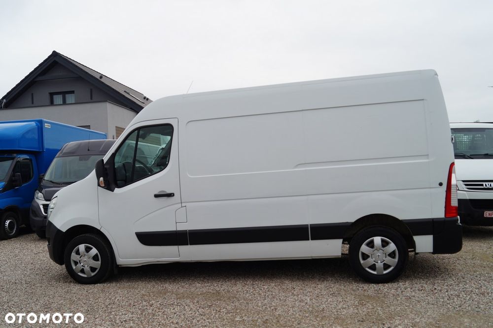 Nissan NV400 - 10