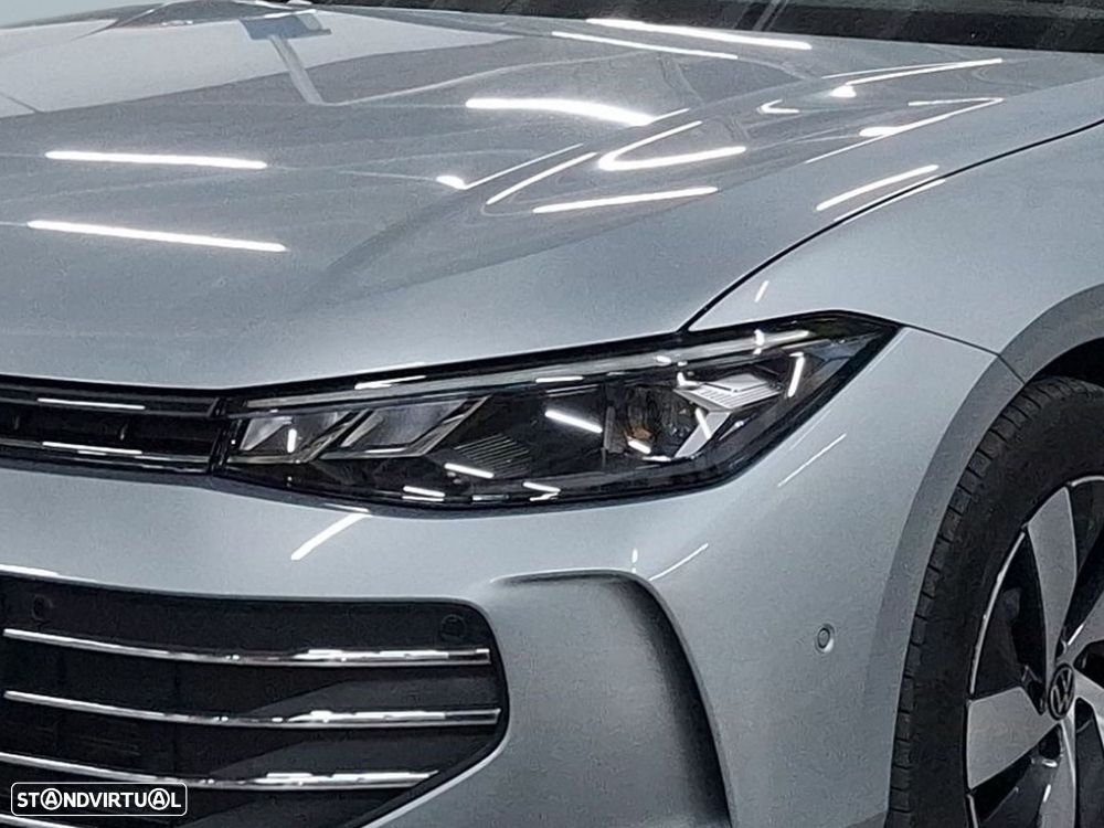 Volkswagen Passat Variant 1.5 TSI eHybrid Business DSG — fotografia 3