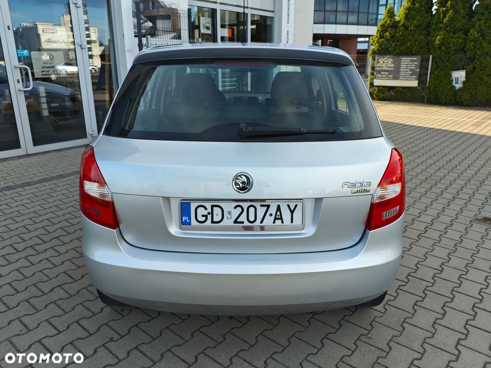 Skoda Fabia - 4