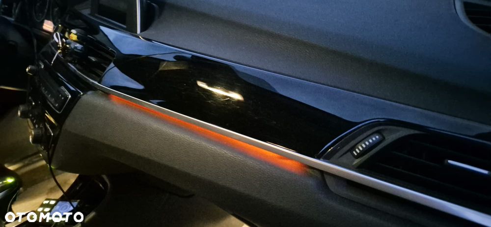 BMW X1 sDrive18d - 18