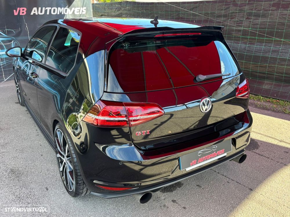 VW Golf 2.0 TSi GTi DSG Performance - 19
