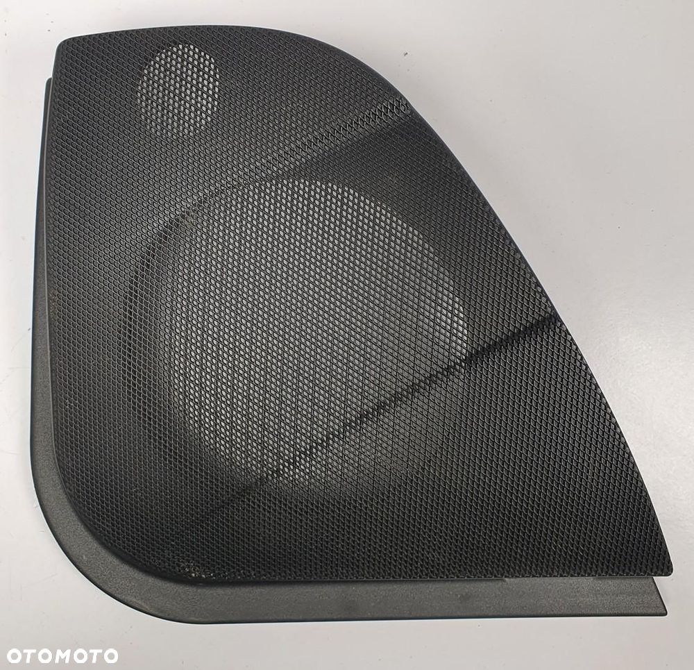 OSŁONA MASKOWNICA GŁOŚNIKA PRAWY TYŁ MERCEDES W211 A2117370688 - 1