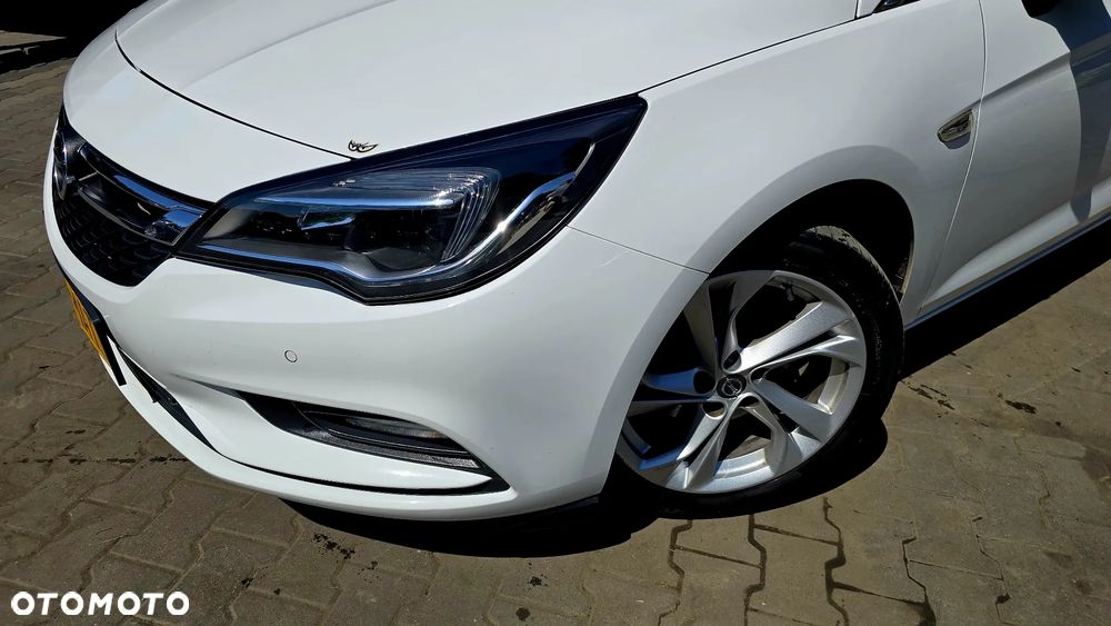 Opel Astra 1.4 Turbo Dynamic - 4