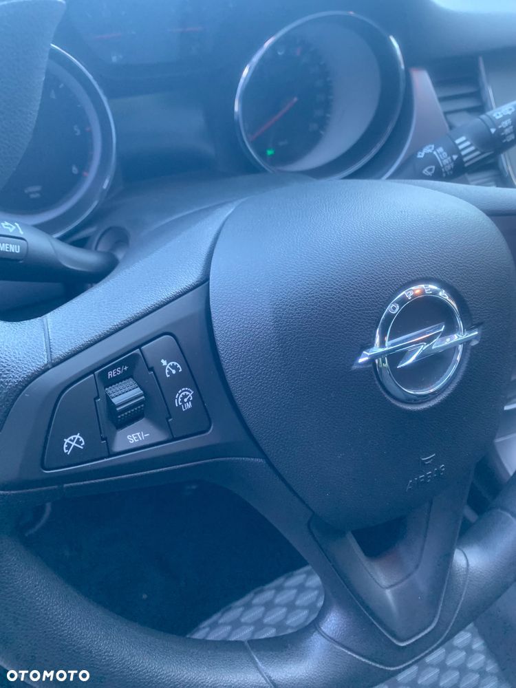 Opel Astra - 12