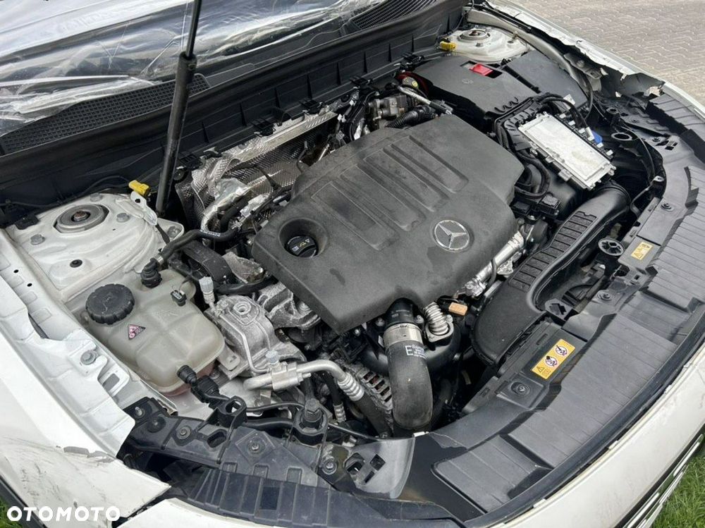 Mercedes-Benz GLB - 20