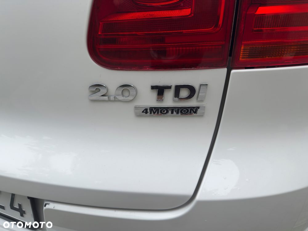 Volkswagen Tiguan 2.0 TDI 4Mot R-Style DSG - 26
