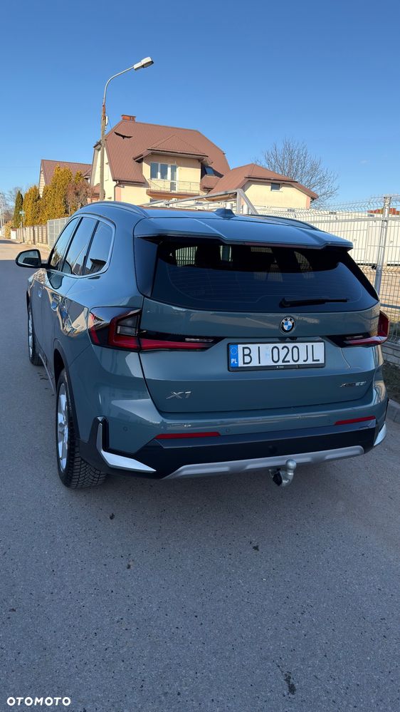 BMW X1 - 11