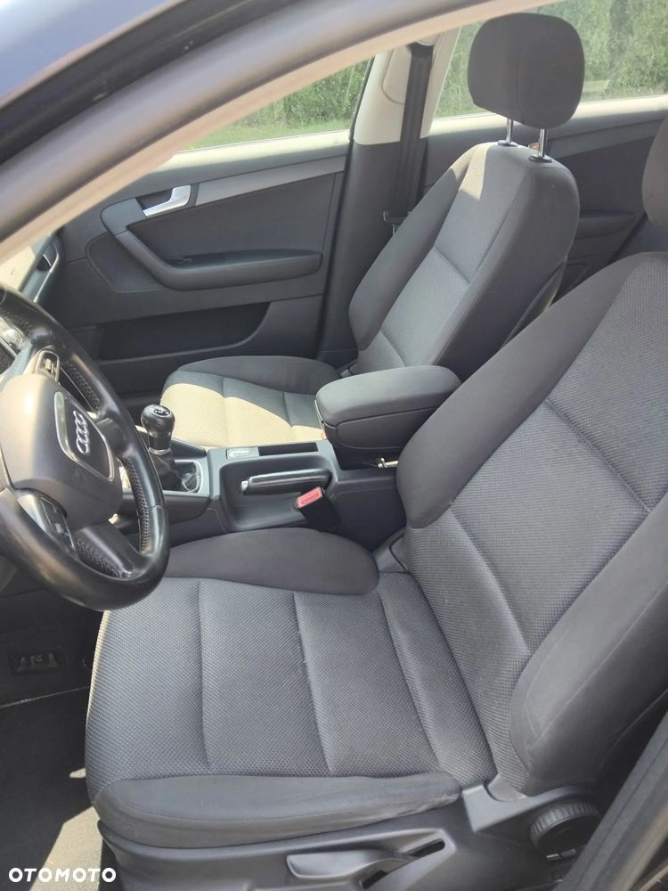 Audi A3 Sportback 1.6 TDI DPF Ambition - 10