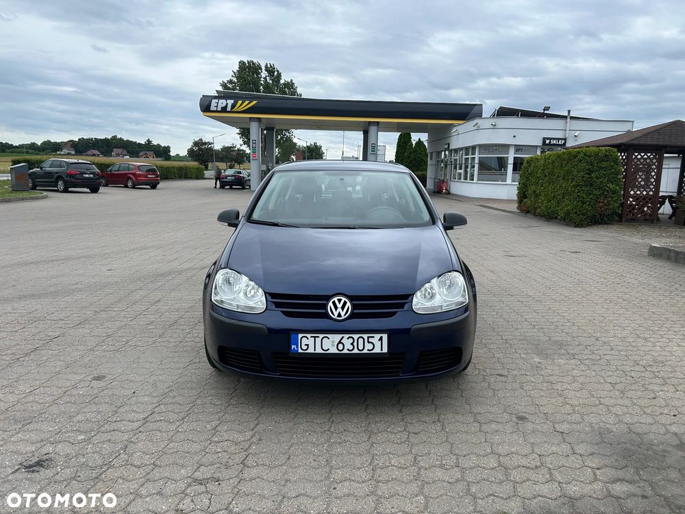 Volkswagen Golf - 8