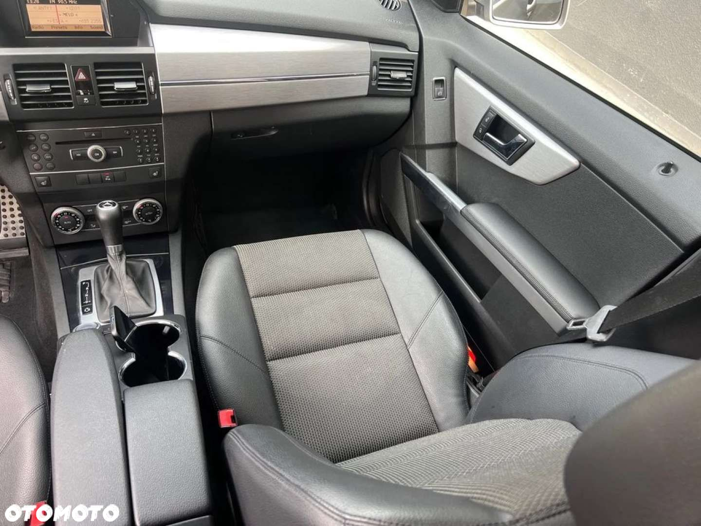 Mercedes-Benz GLK - 21