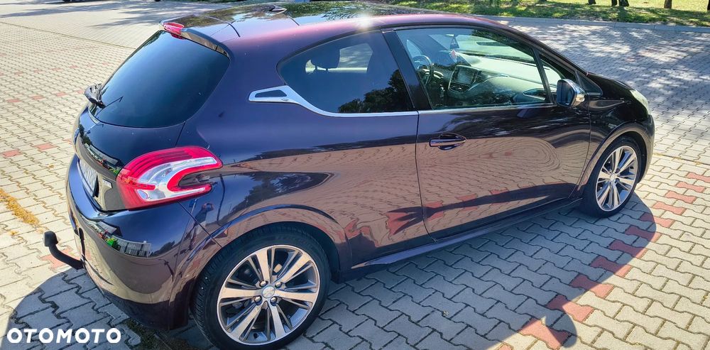 Peugeot 208 1.6 e-HDi Allure STT - 5