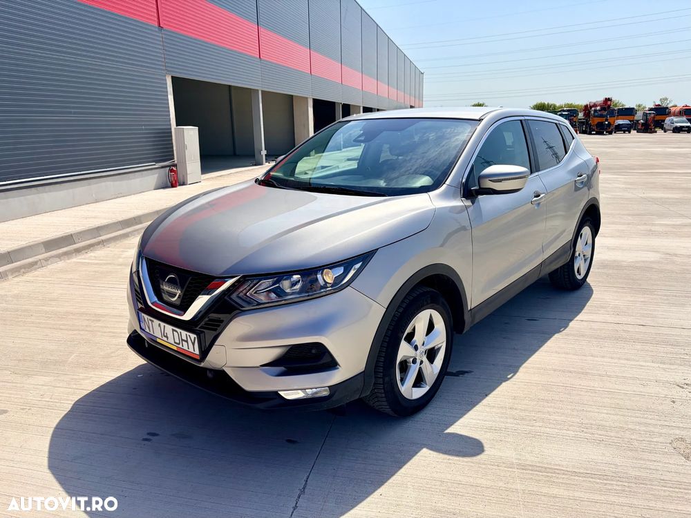 Nissan Qashqai 1.6 DCI Xtronic ACENTA - 1