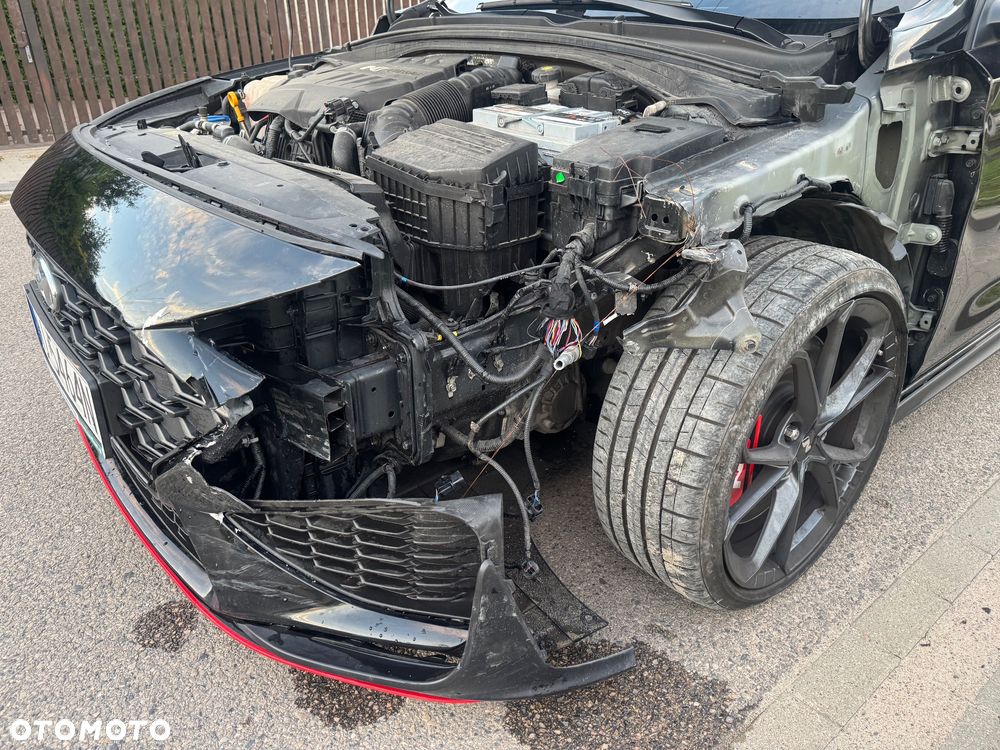 Hyundai i30 N 2.0 T-GDI Performance DCT - 13