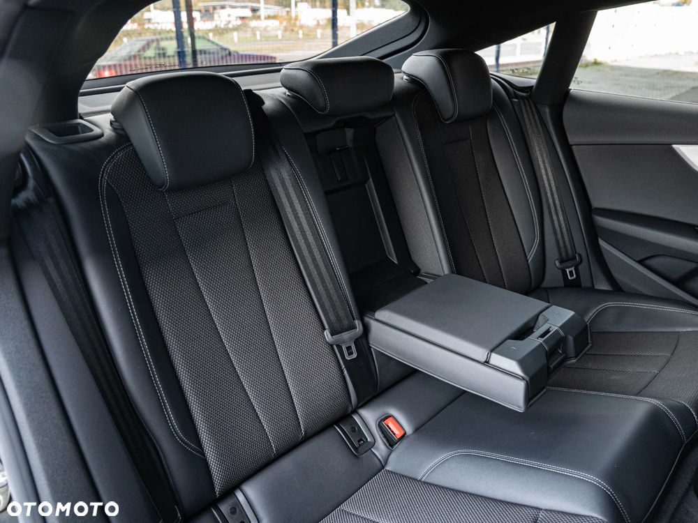 Audi A5 Sportback 35 TDI S tronic S line - 28