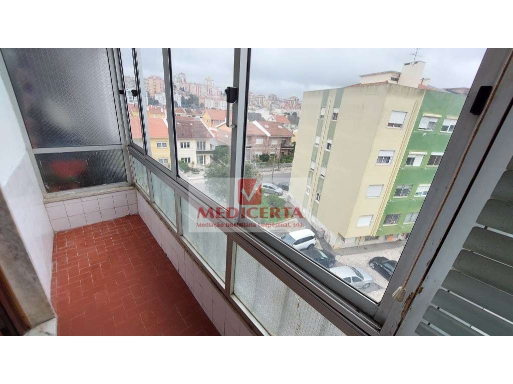 T2 - Mem Martins - Grande imagem: 3/14