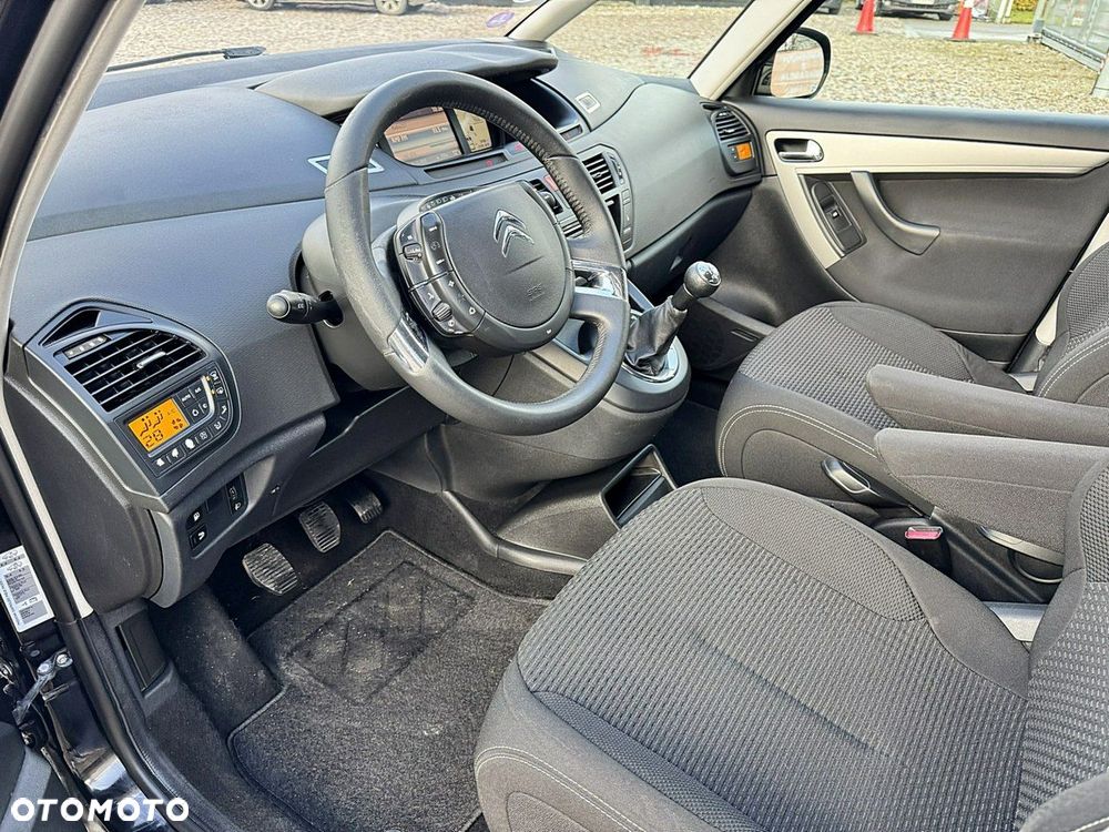 Citroën C4 Picasso - 10