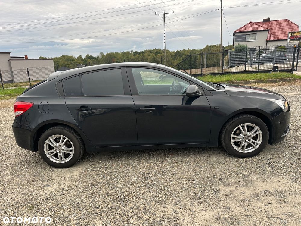 Chevrolet Cruze - 5