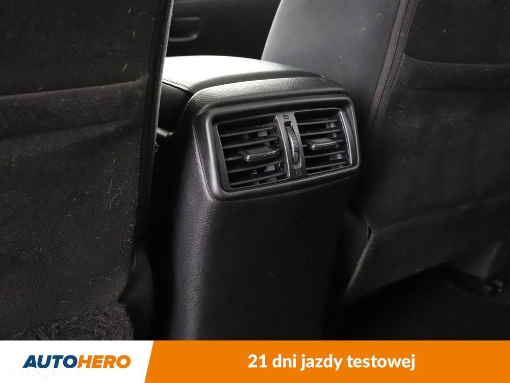 Nissan X-Trail 1.6 DIG-T Visia 2WD - 34