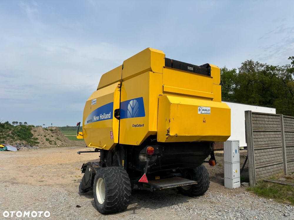 New Holland BR7070 - 2