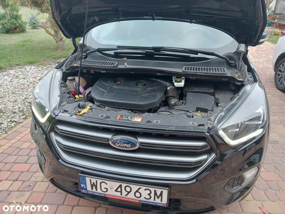 Ford Kuga - 26