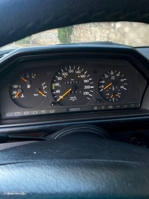 Mercedes-Benz W124 (1984-1997) 300 TD - 20