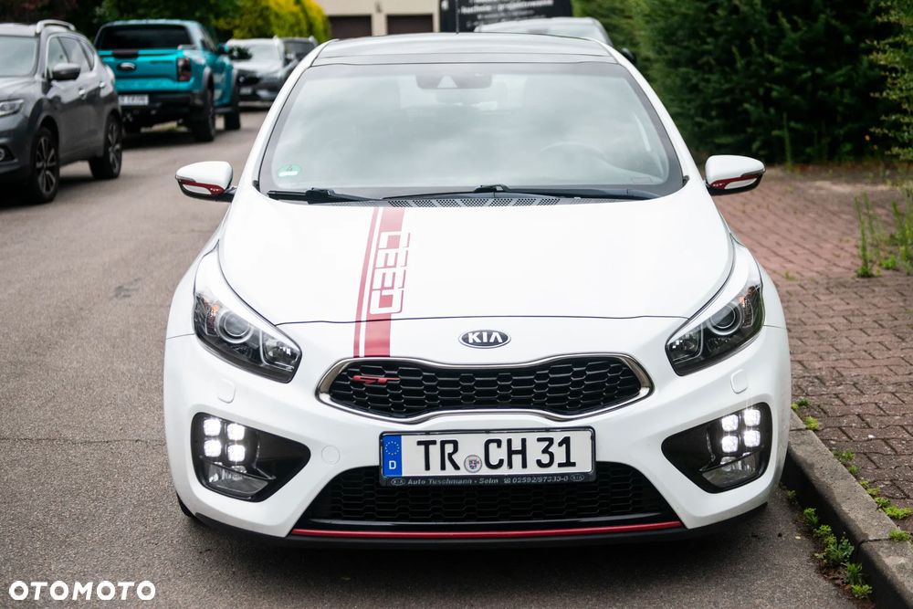 Kia Ceed 1.6 T-GDI GT - 2