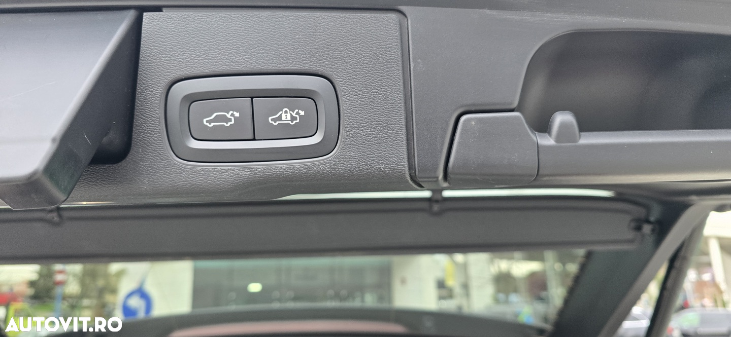 Volvo XC 60 T8 Twin Engine AWD Inscription - 21