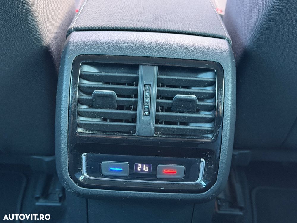 Volkswagen Passat 2.0 TDI SCR DSG Business - 17