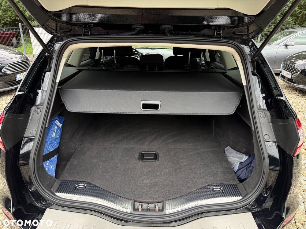 Ford Mondeo SW 1.5 EcoBoost S&S Titanium - 33