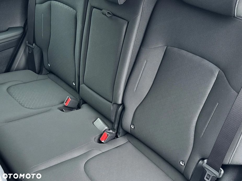 Kia Sportage 1.6 T-GDI M 2WD DCT - 11