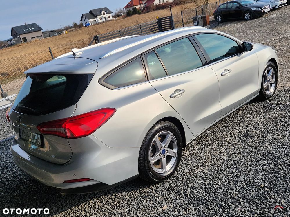 Ford Focus 1.5 TDCi DPF Start-Stopp-System Titanium - 6