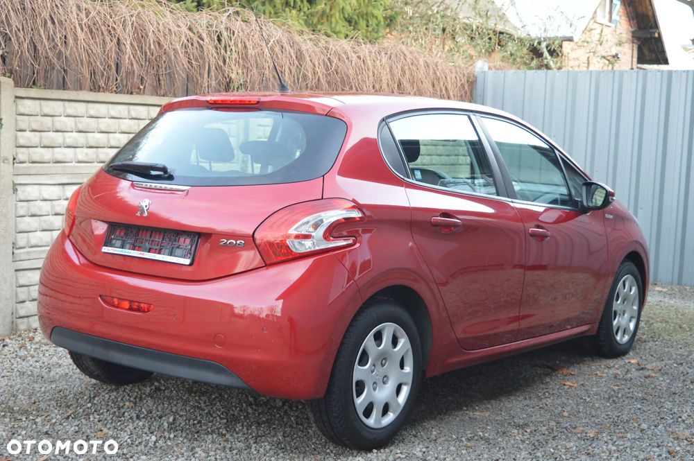 Peugeot 208 - 7