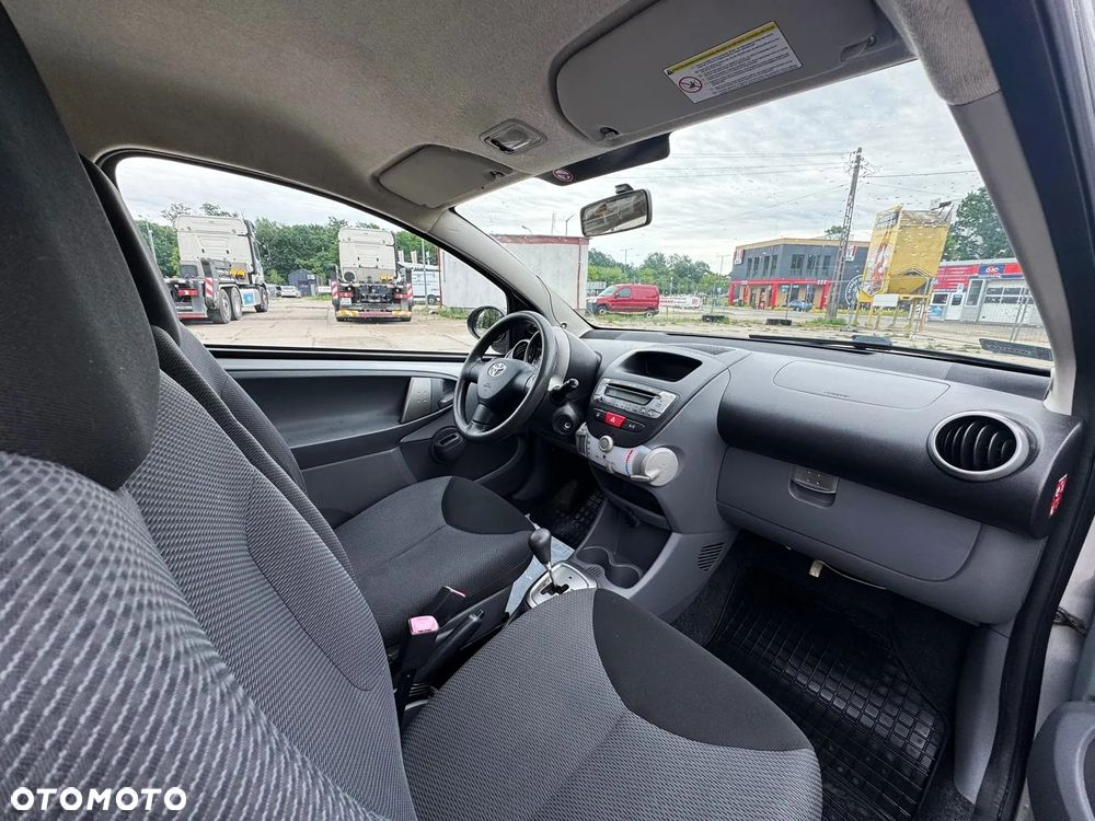 Toyota Aygo 1.0 VVT-i Luna A/C MM - 8