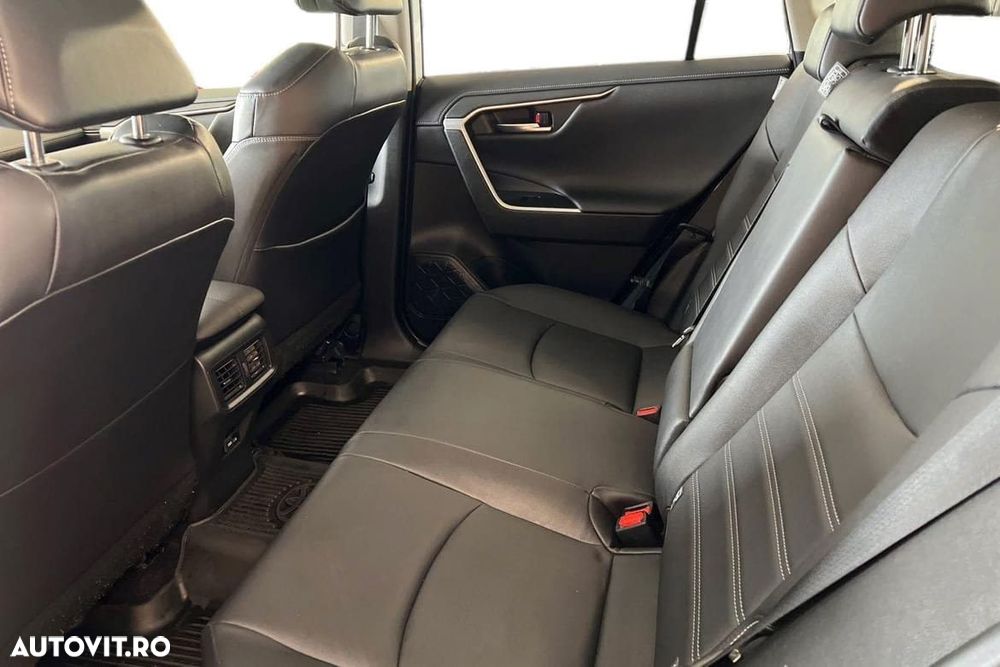 Toyota RAV4 2.5 VVT-iE 4x4 Exclusive - 18