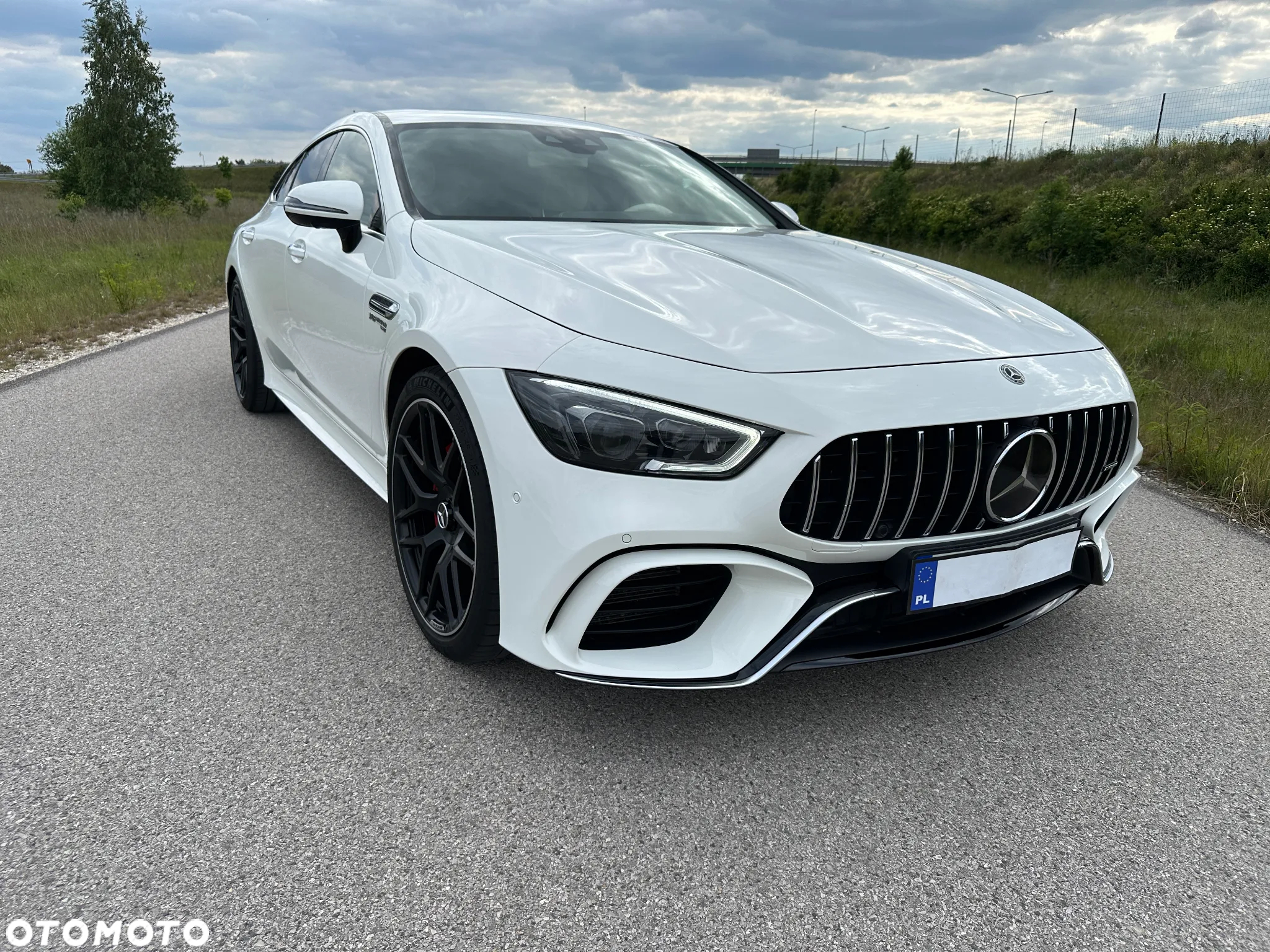 Mercedes-Benz AMG GT 63 4Matic+ Coupe Speedshift MCT 9G - 2