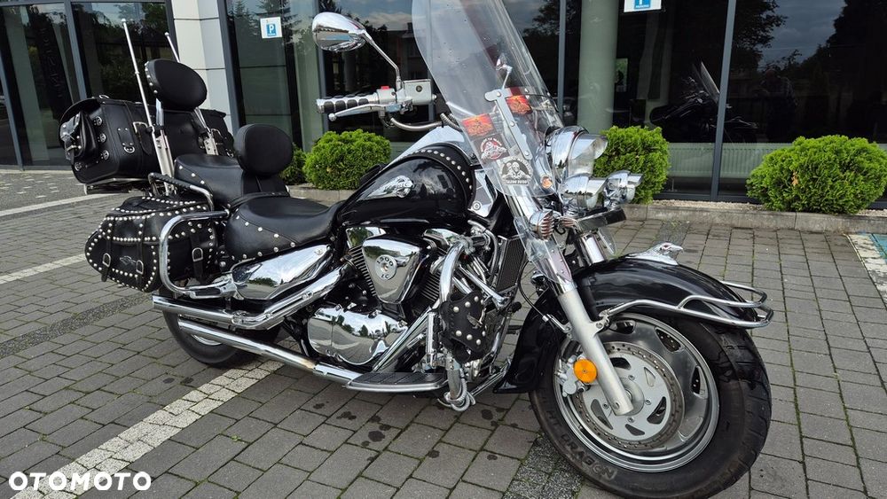 Suzuki Intruder - 7
