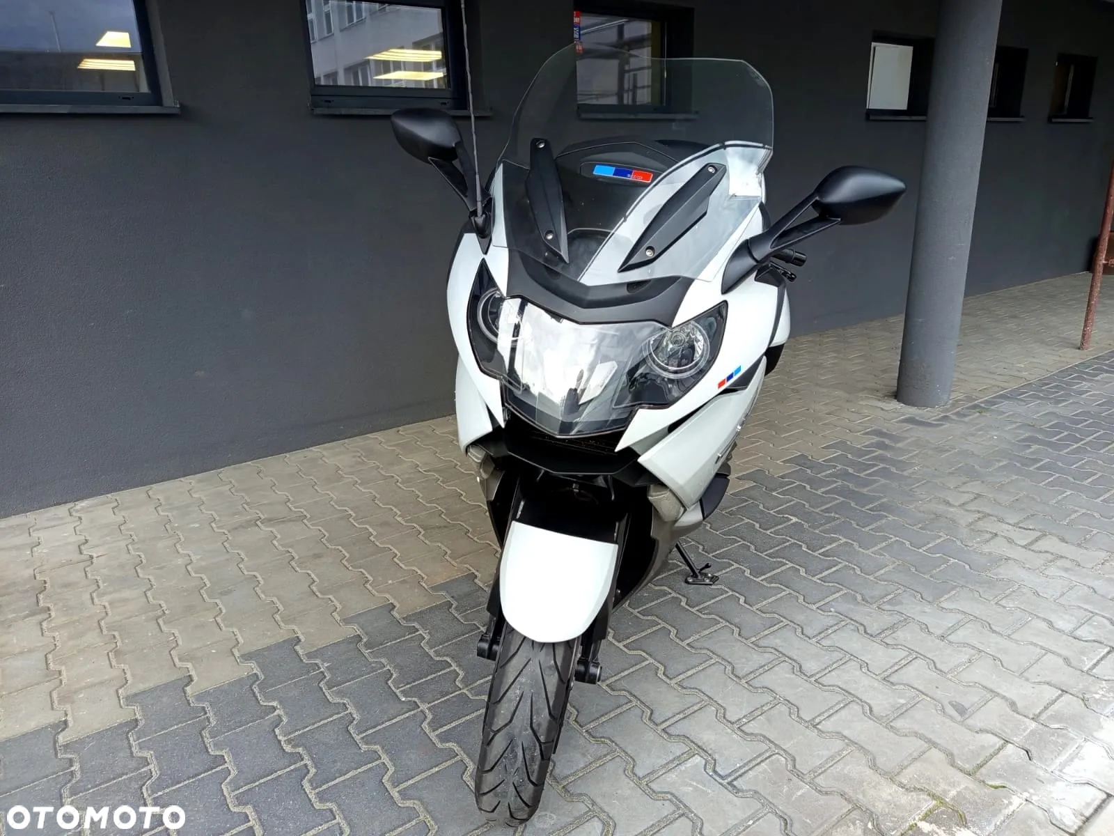 BMW K - 8