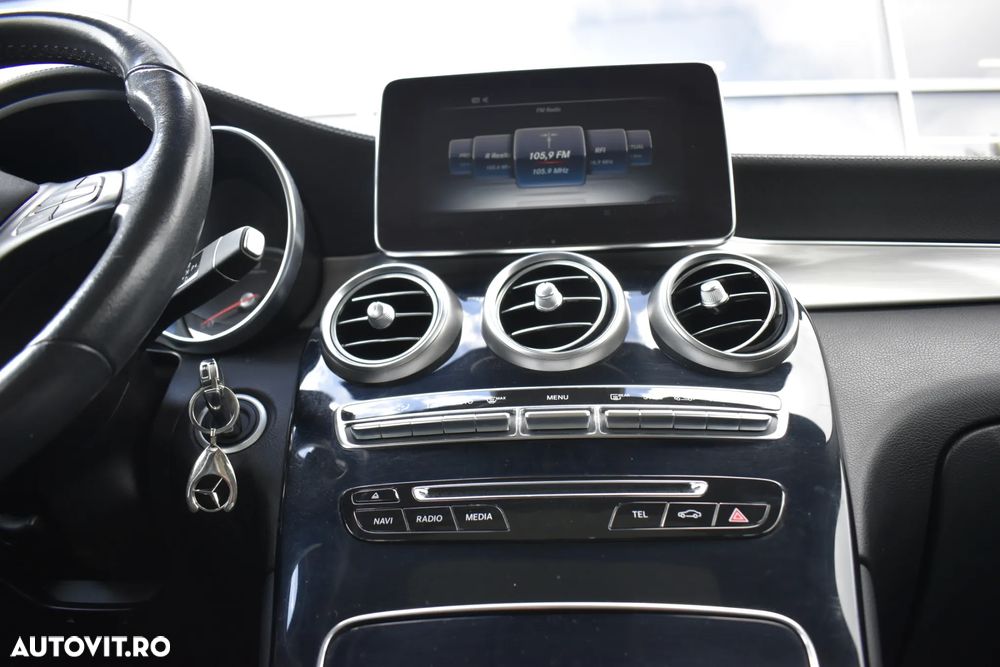 Mercedes-Benz GLC 250 d 4MATIC - 22