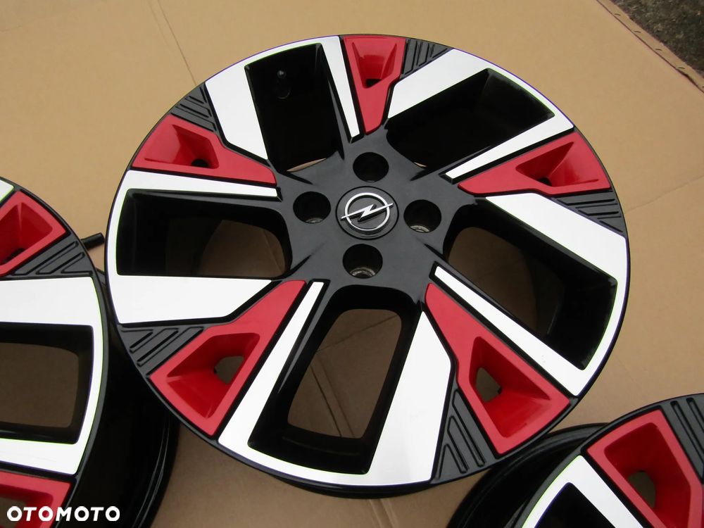 4x Felgi Aluminiowe 18 Opel Mokka II B Corsa F Peugeot 2008 II 2008 5008 Citroen DS3 DS4 C4 Cactus C3 II III 7 j 4x108 ET35 - 14
