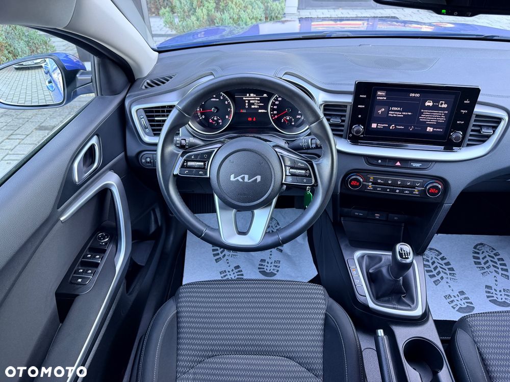 Kia XCeed 1.5 T-GDI M - 12