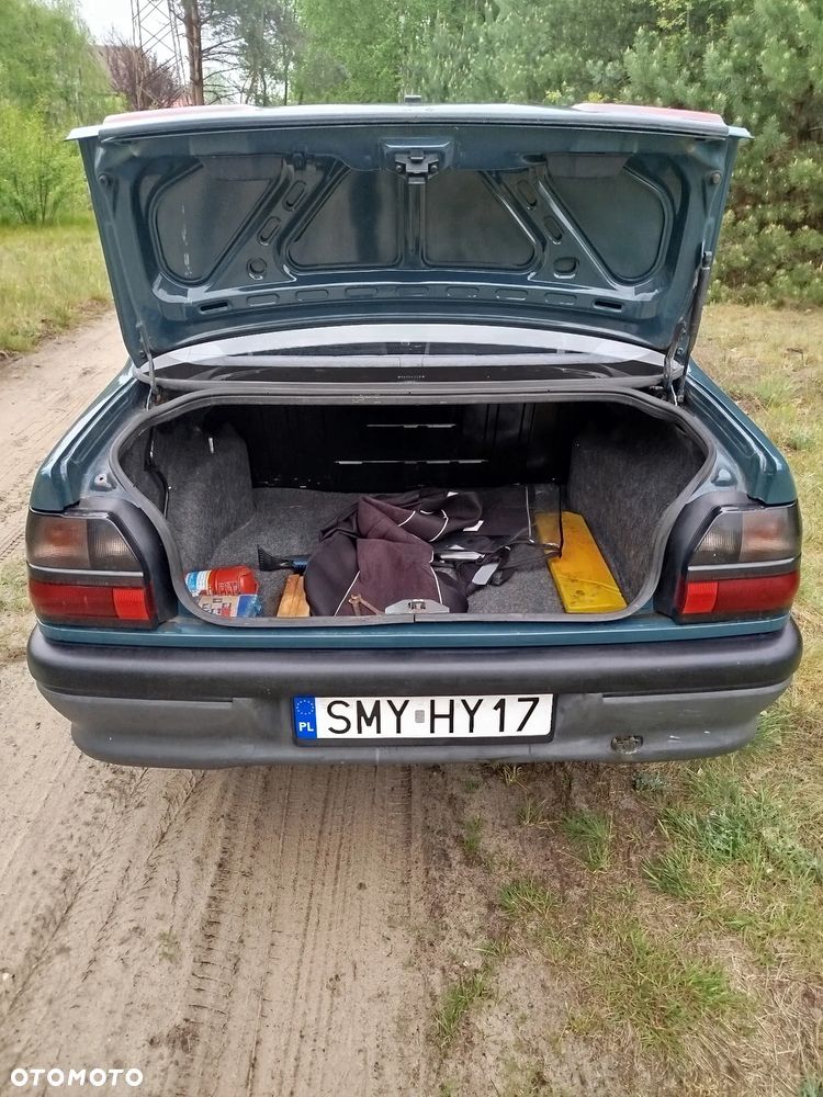 Renault 19 1.4 GTR - 14
