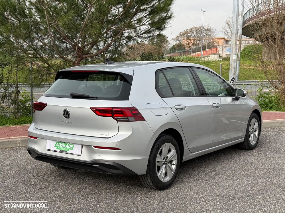 VW Golf 1.5 eTSI Life DSG - 6