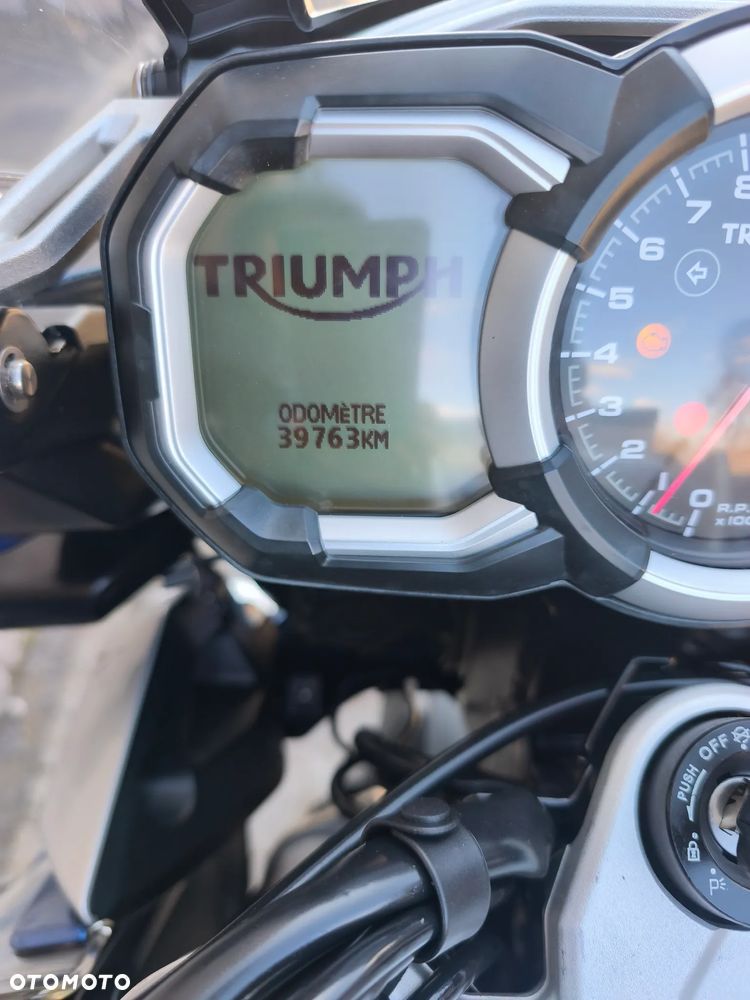 Triumph Tiger - 10