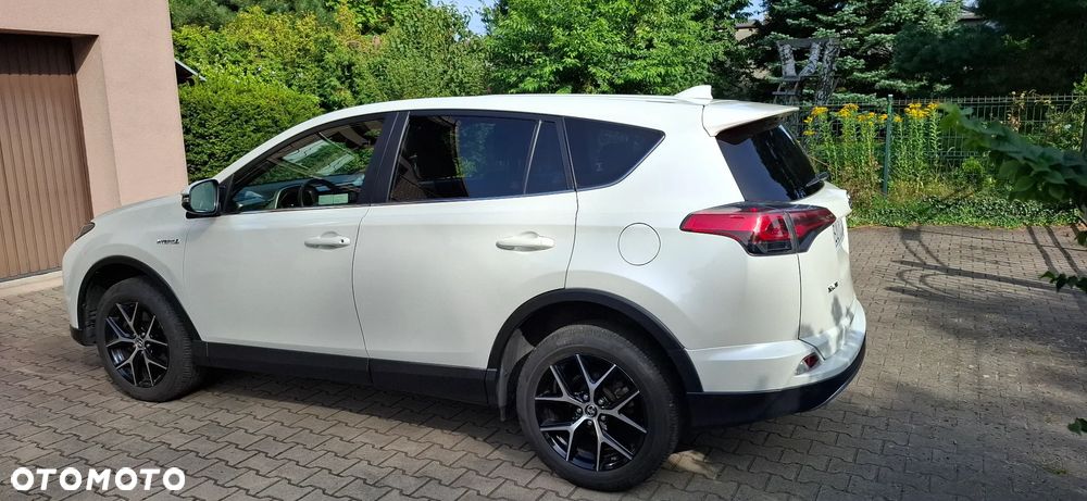 Toyota RAV4 - 2