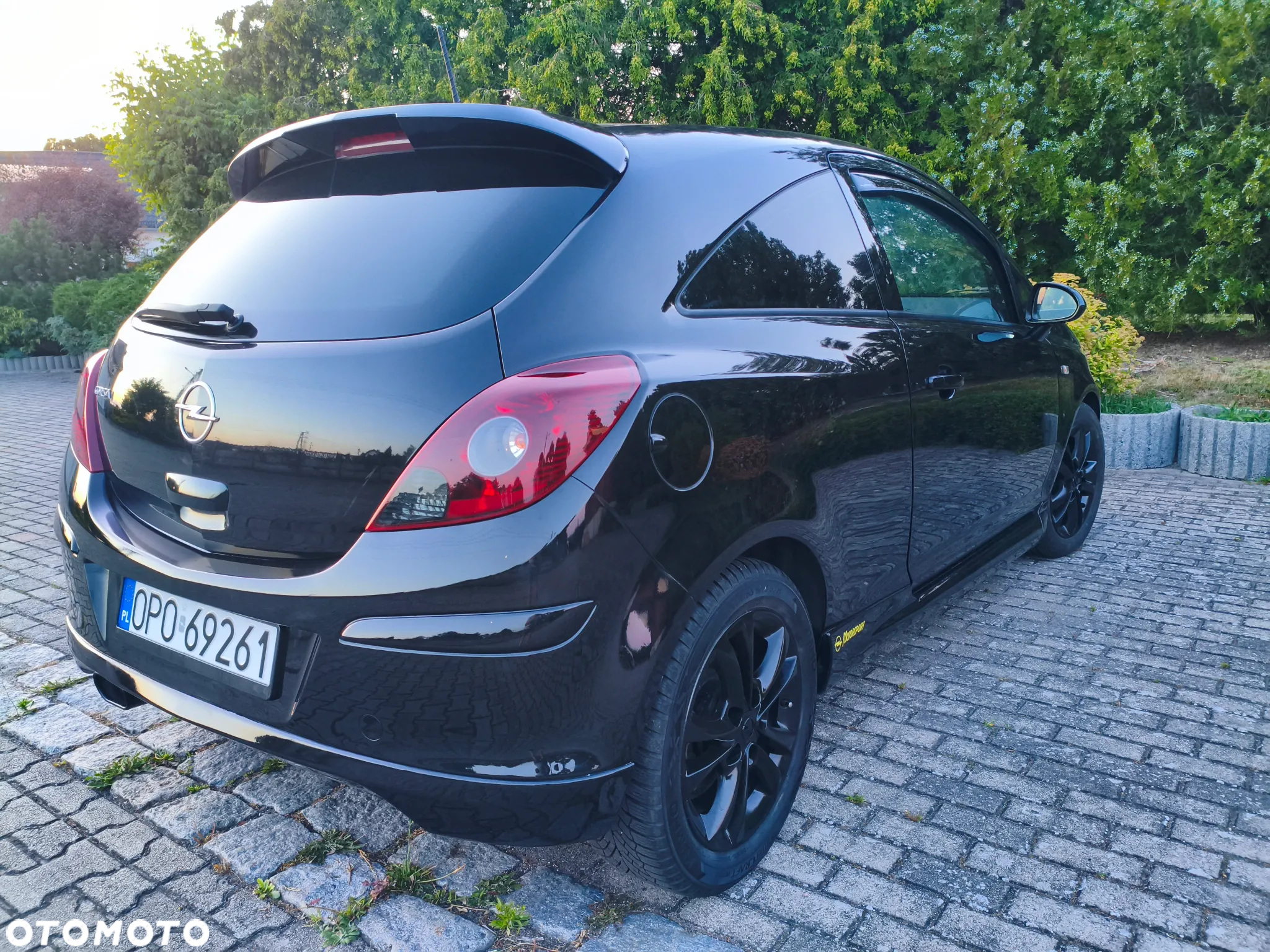 Opel Corsa 1.6T GSI - 9