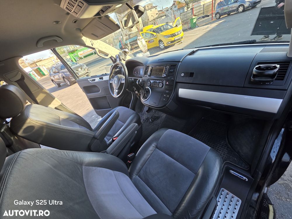 Volkswagen Multivan - 19