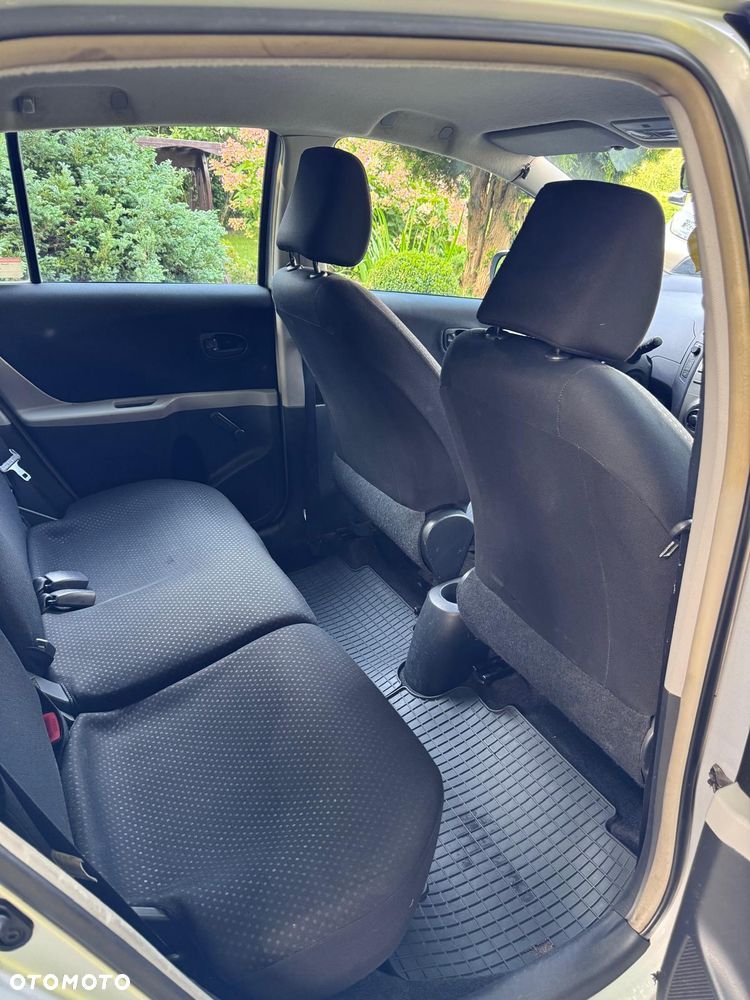 Toyota Yaris 2010
