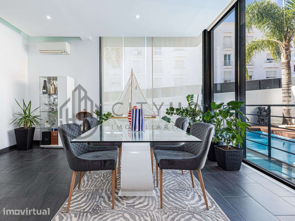 Moradia moderna T4+1 isolada, com piscina e cave - Grande imagem: 4/46
